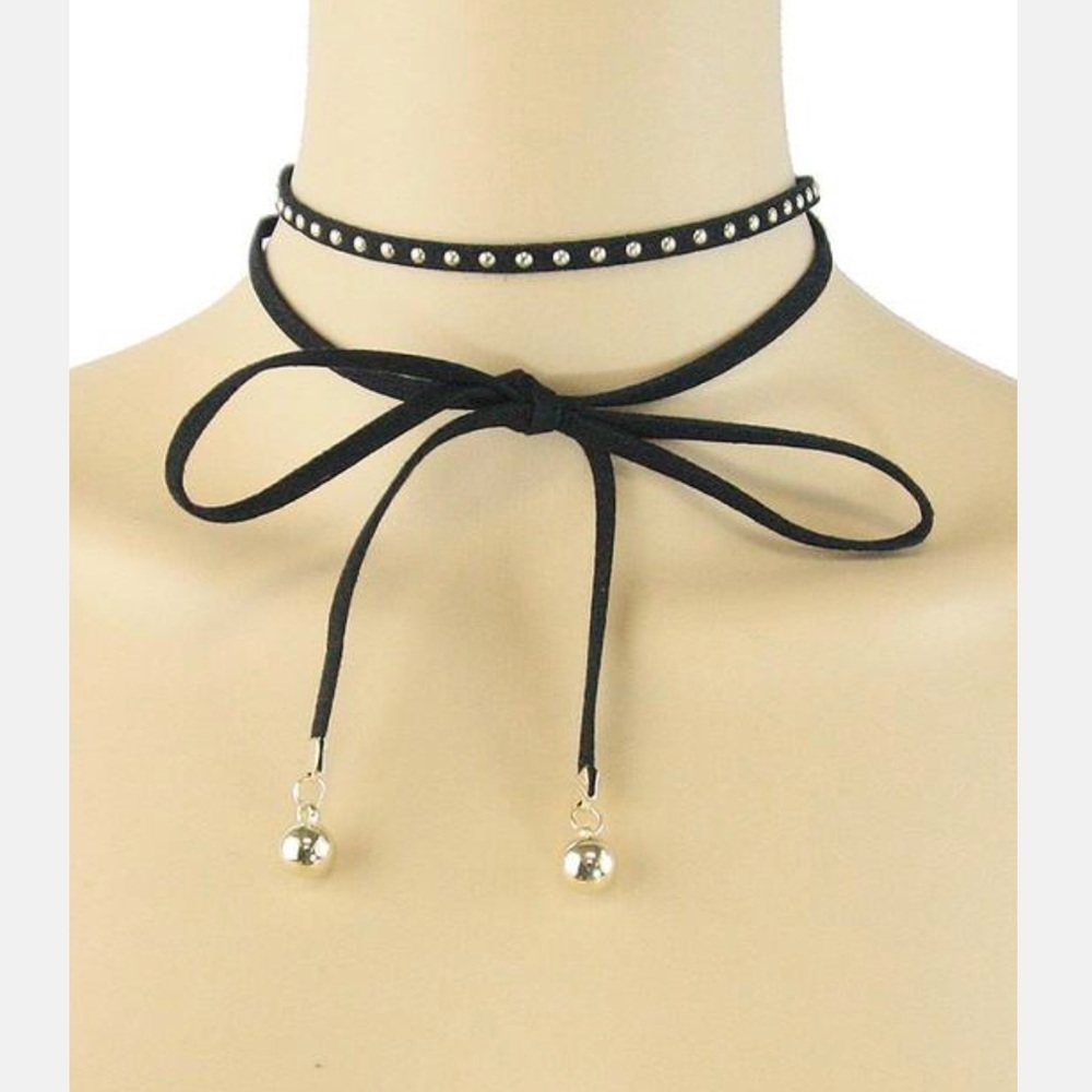 Bow choker